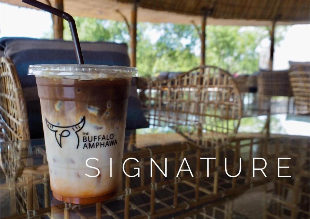 The Buffalo Amphawa Samut Songkhram Eksteriør billede